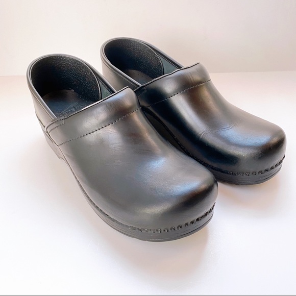 Dansko Black Leather Clog Mules EU41 - Picture 1 of 6
